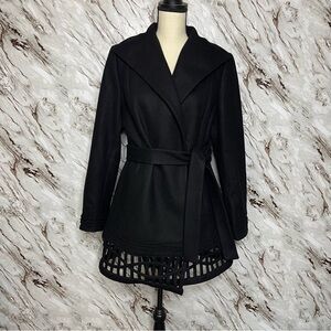 CALVIN KLEIN CUT OUT WOOL BLEND Black TRENCH COAT WITH BELT Sz 10 Excellent
